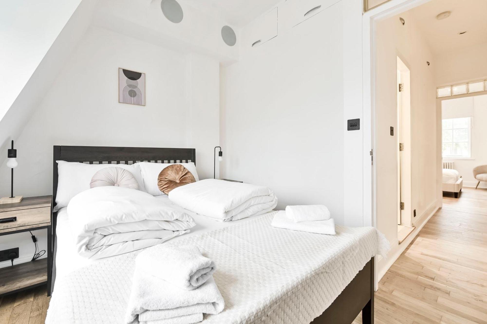 Wonderful Fitzrovia 3 Bed Apartment London Exteriör bild
