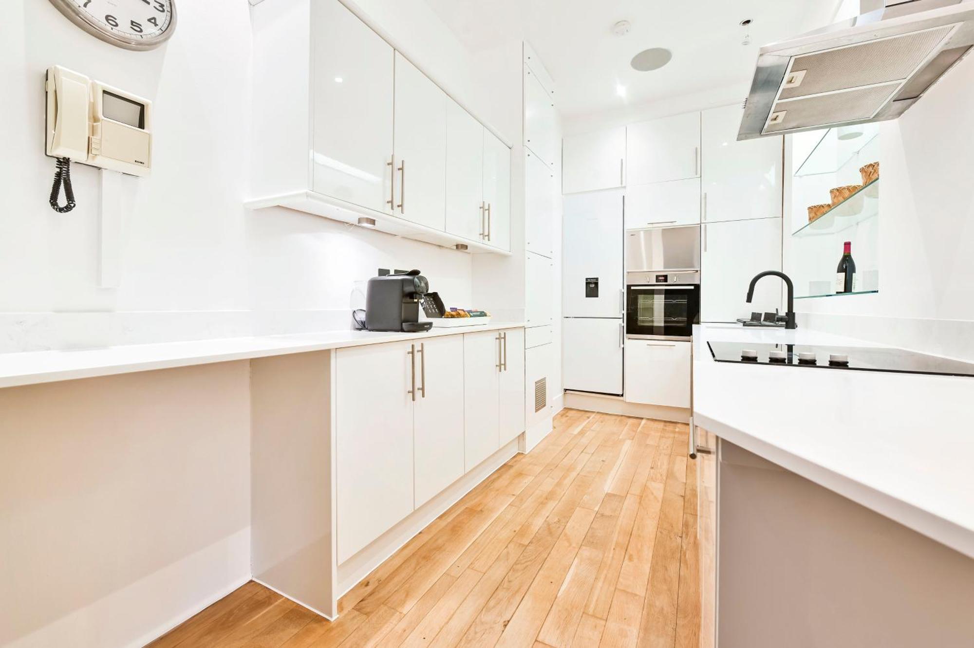 Wonderful Fitzrovia 3 Bed Apartment London Exteriör bild