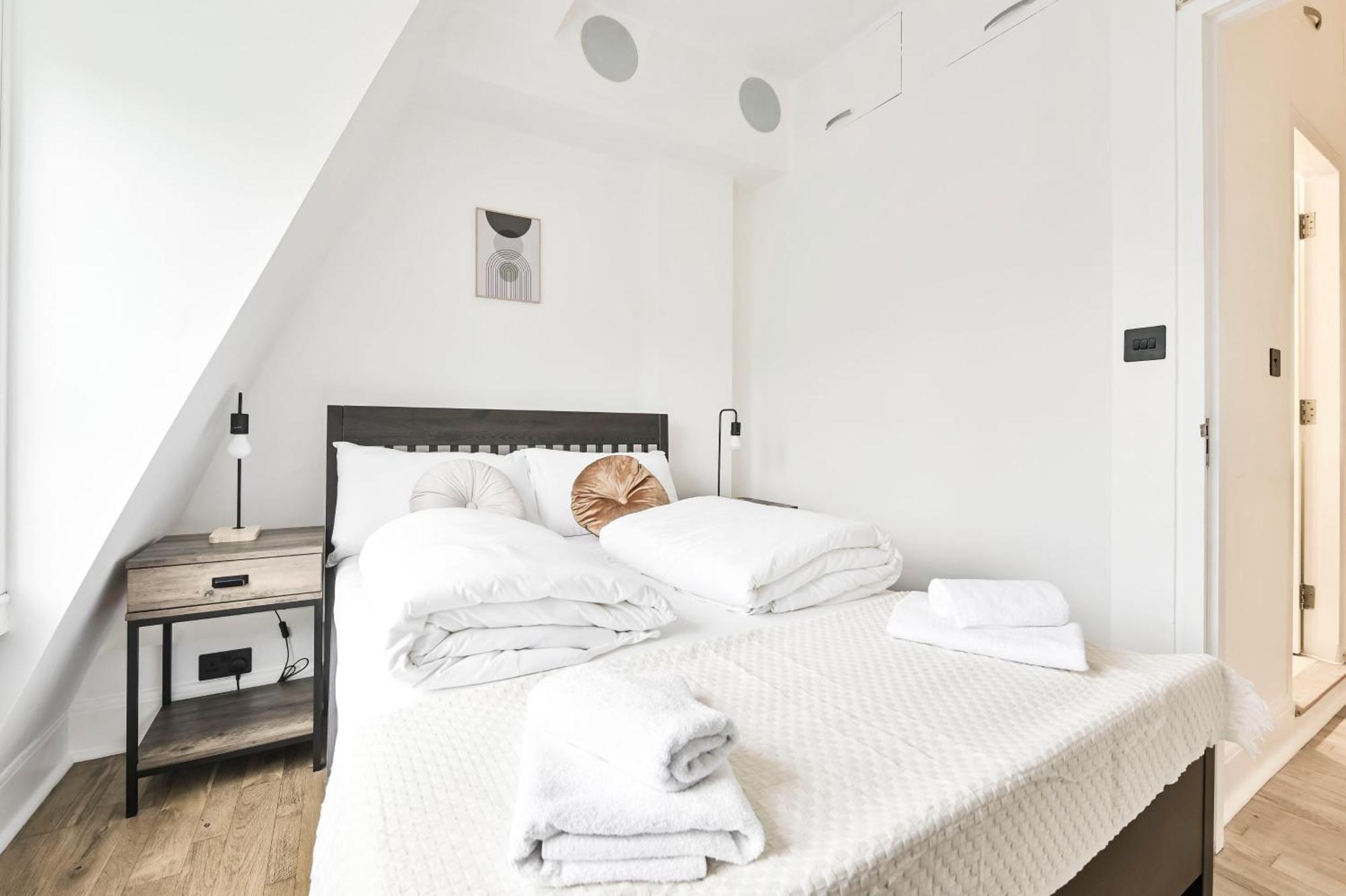 Wonderful Fitzrovia 3 Bed Apartment London Exteriör bild